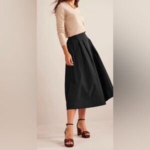 ✨NWT Boden Taffeta Pull-on Black Midi Skirt 12